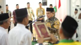 Bupati HM Zairullah Azhar melantik Anggota Badan Permusyawaratan Desa (BPD)