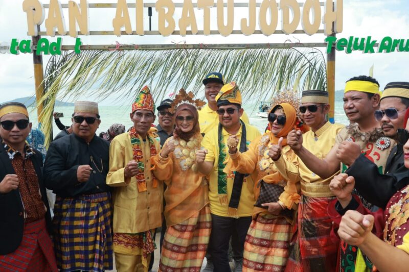 Festival Katir Race Dan Malasuang Manu Wujud Pelestarian Budaya di Kotabaru