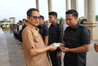 Sekretaris Daerah Kotabaru serahkan BPJS Ketenagakerjaan untuk THL