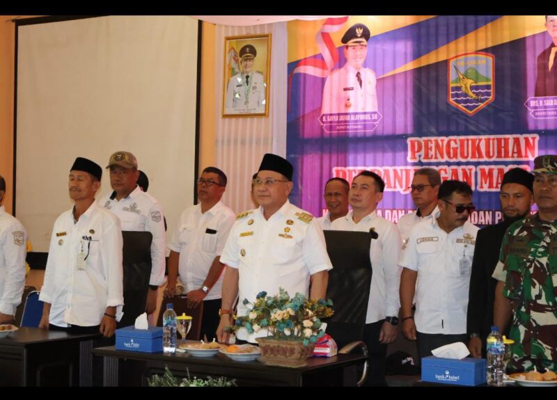 Bupati Kotabaru Ajak Kades Menjaga Netralitas dan Fokus dalam Bekerja