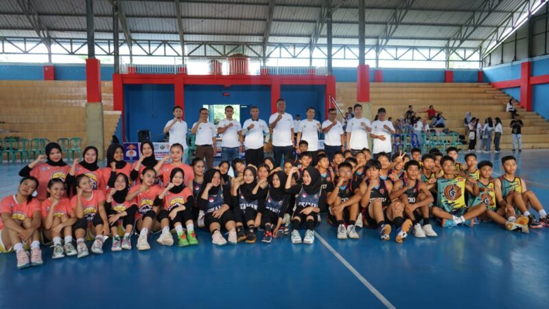 Pemkab Kotabaru Gelar Kejuaraan Basket Bupati Cup Tahun 2024