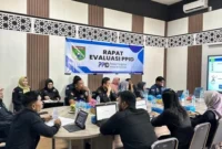 Dinas Kominfosp Tanah Bumbu Gelar Rapat Evaluasi PPID
