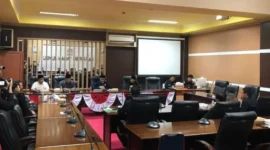 Bahas Penanganan Lingkungan, DPRD Tanah Bumbu Gelar Rapat Gabungan dengan DLH dan Camat