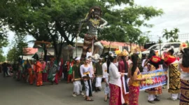 Pelepasan Karnaval Budaya Pesona Tanah Bumbu