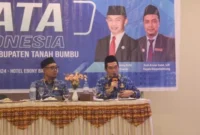 Kepala Diskominfosp Tanah Bumbu Al Husain Mardani, Presentasikan Laporan Penyelenggaraan Data SKPD di Forum SDI