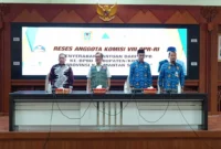 Sekda Tanah Bumbu Ambo Sakka, Hadiri Reses DPR RI Komisi VIII dan Penyerahan Bantuan dari BNPB