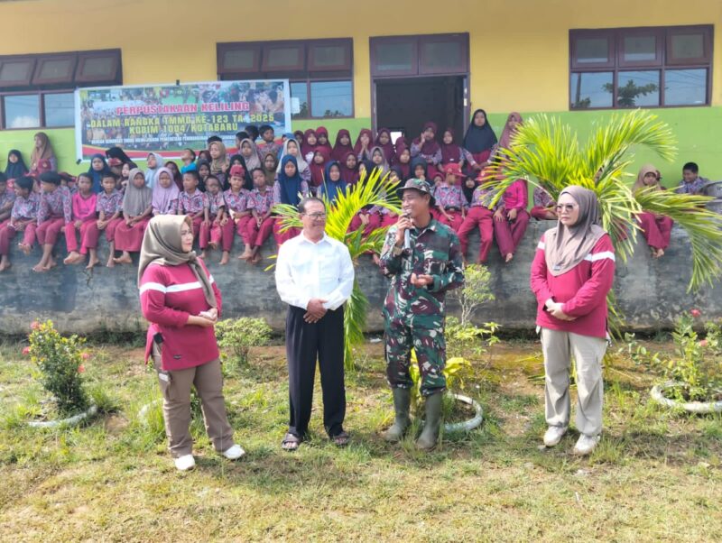 Perpustakaan Kotabaru Gelar Kegiatan Literasi di TMMD Ke-123 Desa Talusi