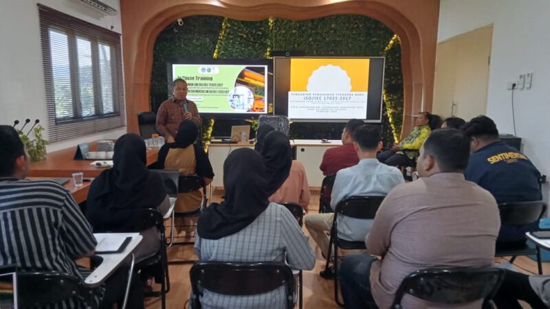 Tingkatkan Kualitas Dan Kredibilitas UPTD Laboratorium Lingkungan Kotabaru Selenggarakan In-House Training