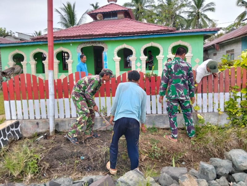 Satgas TMMD Ke-123 Bersihkan Mesjid Demi Ciptakan Kenyamanan Beribadah Warga Talusi