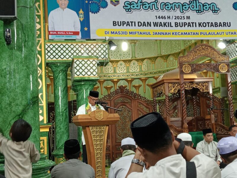 Safari Ramadhan Perdana Bupati Kotabaru di Masjid Miftahul Jannah