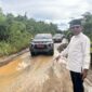 Wabup Kotabaru Tinjau Jalan Rusak di Kecamatan Sampanahan