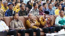 Bupati Andi Rudi Latif Atensi Pelaksanaan Asta Pengelolaan Sampah Sekolah dan Kampus Kementerian LH