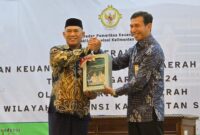 Bupati Kotabaru Serahkan LKPD Anaudited Tahun Anggaran 2024 ke BPK Perwakilan Kalsel