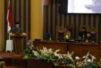 Bupati Tanah Bumbu sampaikan Jawaban Pandangan Umum DPRD