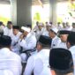 Bupati Tanah Bumbu, Bang Arul Hadiri Safari Dakwah dan Ziarah Bersama Guru Mulia Al Habib Musthofa bin Abdullah Alaydrus