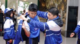 Bupati Andi Rudi Latif Lepas Kontingen Tanah Bumbu ke POPDA 2025