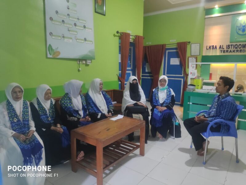 BKMT Kotabaru Serahkan Santunan Anak Yatim, Pererat Silaturahmi dan Wujudkan Kepedulian Sosial