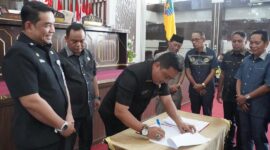 Bupati Kotabaru Ajukan Dua Raperda dalam Rapat Paripurna DPRD