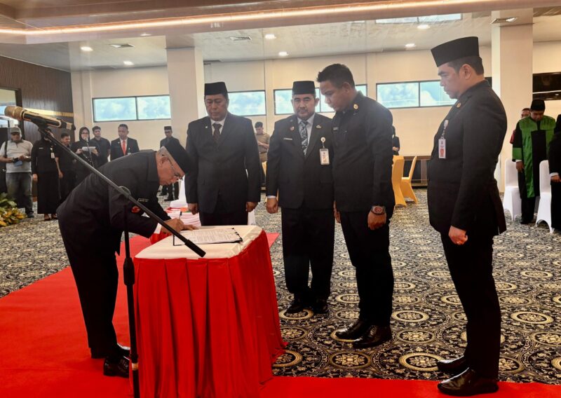 Bupati Kotabaru Lantik Sekda Baru: Dorong Tata Kelola Pemerintahan Lebih Efektif
