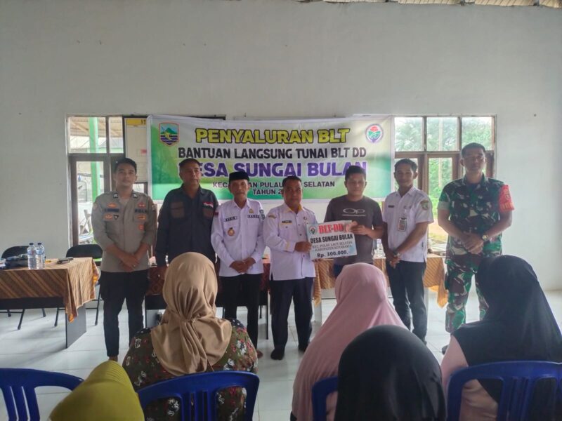 Penyaluran BLT-DD Juli 2025 di Dua Desa Kecamatan Pulau Laut Selatan Berjalan Lancar