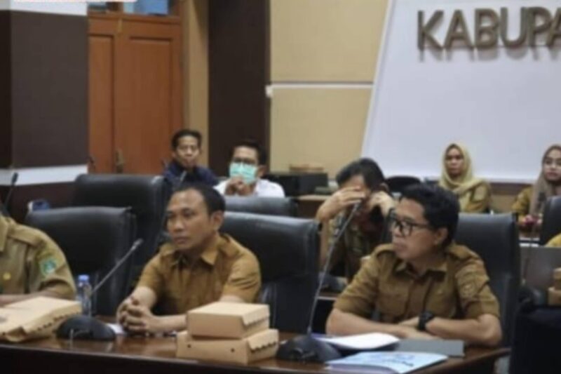 Komisi I DPRD Tanah Bumbu Gelar Rapat Kerja dengan Dinas Pendidikan Bahas Program 2025