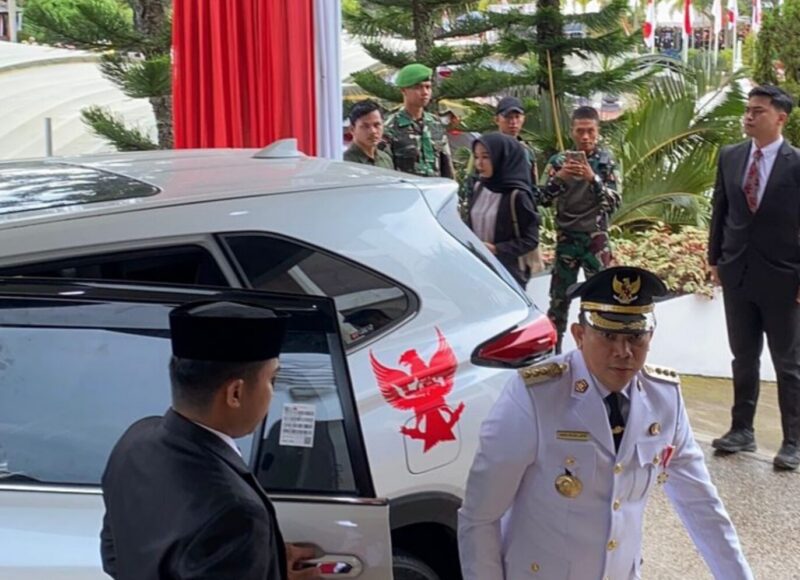 Bupati Andi Rudi latif Rayakan HUT RI Ke-80 Tahun dengan Simbol Kesederhanaan dan Penghormatan