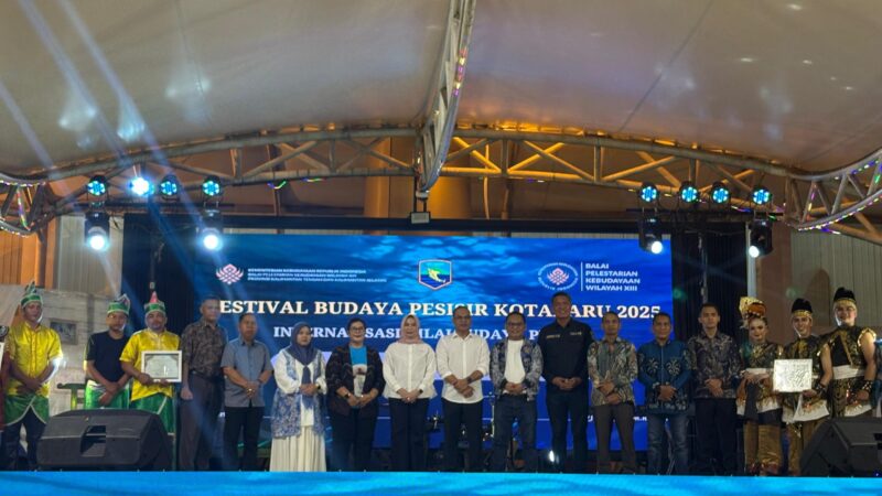 Meriah & Penuh Makna! Festival Budaya Pesisir Kotabaru 2025 Ditutup dengan Ajakan Lestarikan Warisan Leluhur