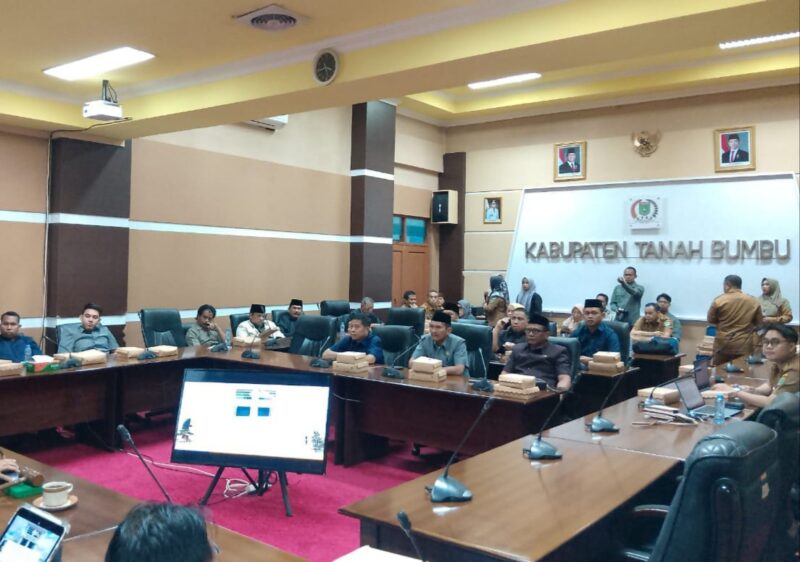 BPK RI Gelar Sosialisasi Bersama DPRD Tanah Bumbu, Perkuat Transparansi dan Pengawasan Keuangan Daerah
