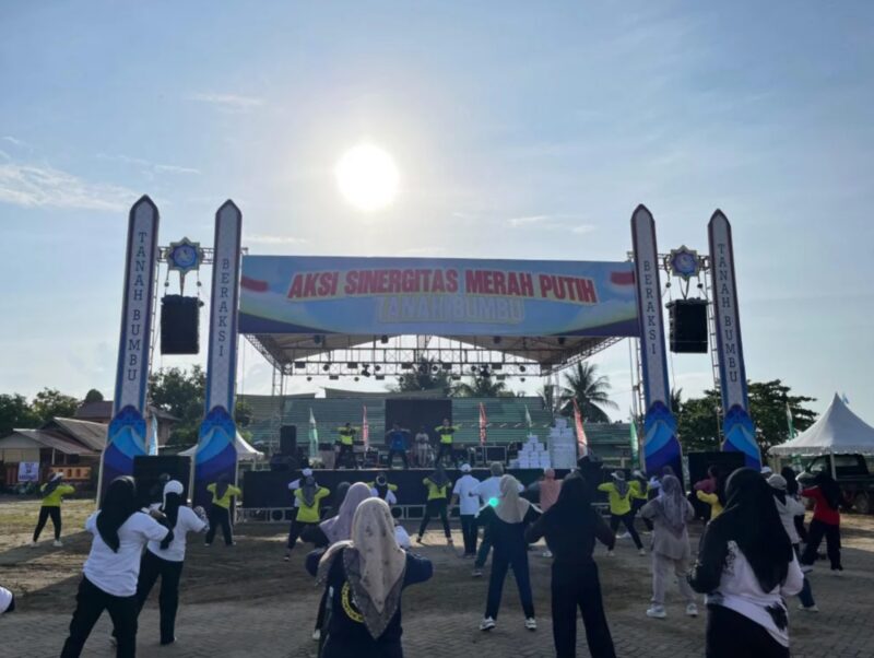 Semarak Aksi Sinergitas Merah Putih: Senam Pagi, Doorprize, hingga Layanan Publik di Kusan Hilir