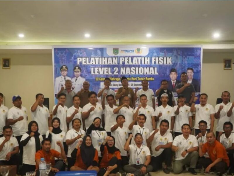 Pelatihan Pelatih Fisik Level 2 Nasional Resmi Ditutup, Bupati Tanah Bumbu Dorong Lahirnya Atlet Tangguh