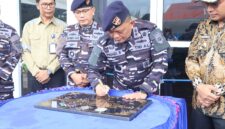 Pemkab Kotabaru Hadiri Peresmian Gedung Olahraga Lanal Kotabaru oleh Komando Daerah Angkatan Laut (Dankodaeral) XIII