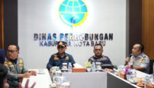 Dorong Optimalisasi Pelayanan Publik Bupati Kotabaru Kunjungi Dinas Perhubungan dan Mal Pelayanan Publik (MPP)