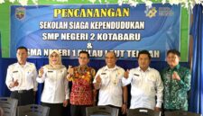 Pemkab Kotabaru Canangkan SMPN 2 Kotabaru dan SMAN 1 PL. Tengah Sebagai Sekolah Siaga Kependudukan
