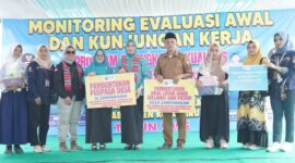 Pemkab Kotabaru Lakukan Monitoring, Evaluasi Awal Program PK2D