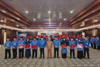 Bupati Kotabaru Sematkan Satyalancana Karya Satya untuk ASN dan Tali Asih Purna Bakti