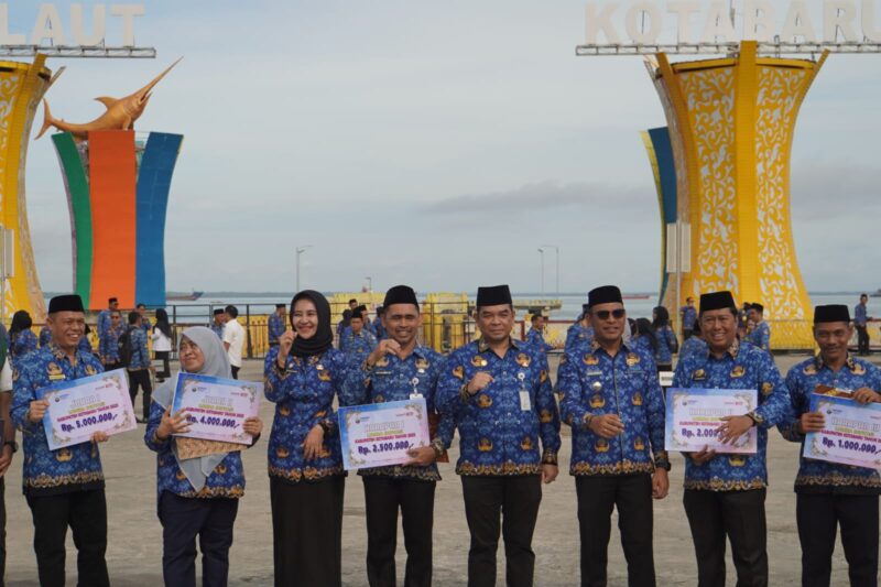 Apel Hari Kesadaran Nasional, Wabup Kotabaru Tekankan Pengamalan Pancasila dan Profesionalitas ASN
