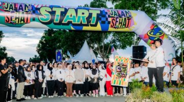 Dahsyat! Jalan Santai Batfest Diikuti 30 Ribu Peserta, Hadiah Dari 100 Bertambah Menjadi 200 Paket Umroh