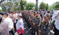Satpol PP dan Damkar Kalsel Backup Pengamanan Aksi Unjuk Rasa LSM Sakutu