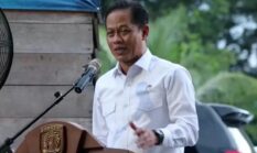 Peternakan Rakyat Jadi Pilar Ketahanan Pangan, Wamenko Pangan Tinjau Sentra Itik di HST