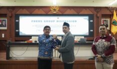 Pemprov Kalsel dan Komdigi Rumuskan Solusi Digital untuk Permasalahan Metropolitan Banjarbakula Melalui FGD Smart City