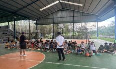 Bang Dhin Turun ke Lapangan, Suntik Semangat Atlet Basket Muda Tanah Bumbu Kejar Mimpi Besar