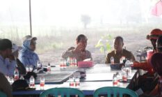 Wamenko Hanif Targetkan Penanganan Karhutla Kalsel 100 Persen dan Operasional Penuh