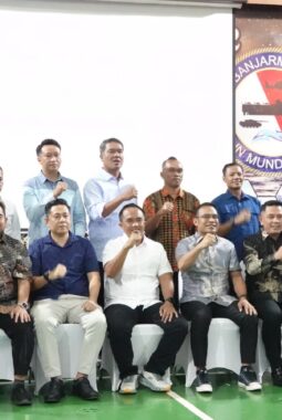 Pemkab Kotabaru Hadiri Malam Ramah Tamah Kunjungan KRI Banjarmasin-592