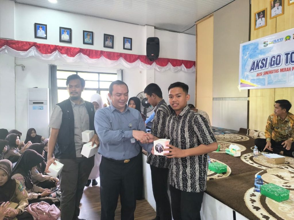 Pelajar SLTA Tanah Bumbu ikuti Aksi Go To School Wawasan Kebangsaan di Batulicin.